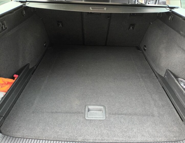 Volkswagen Passat Kombi 2,0 l 110 kw