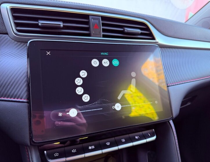 MG ZS SUV / Terénní 1,5 l 78 kw