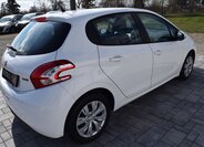 Peugeot 208 Hatchback 1,4 l 50 kw