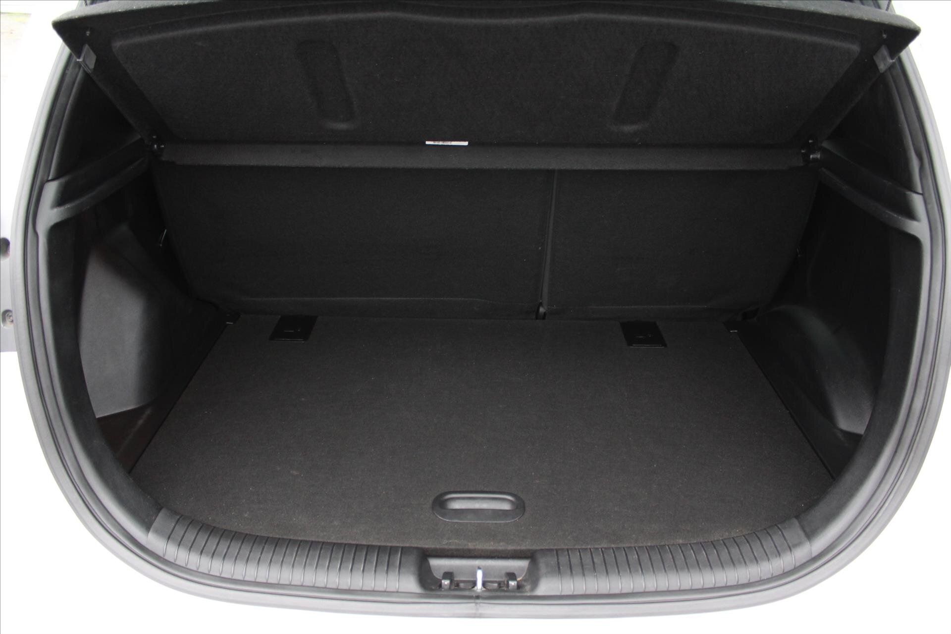 Hyundai ix20 MPV 1,6 l 92 kw