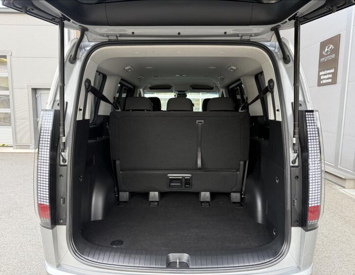 Hyundai Staria 22