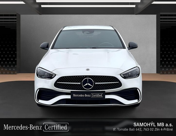 Mercedes-Benz Třídy C Sedan 2,0 l 145 kw