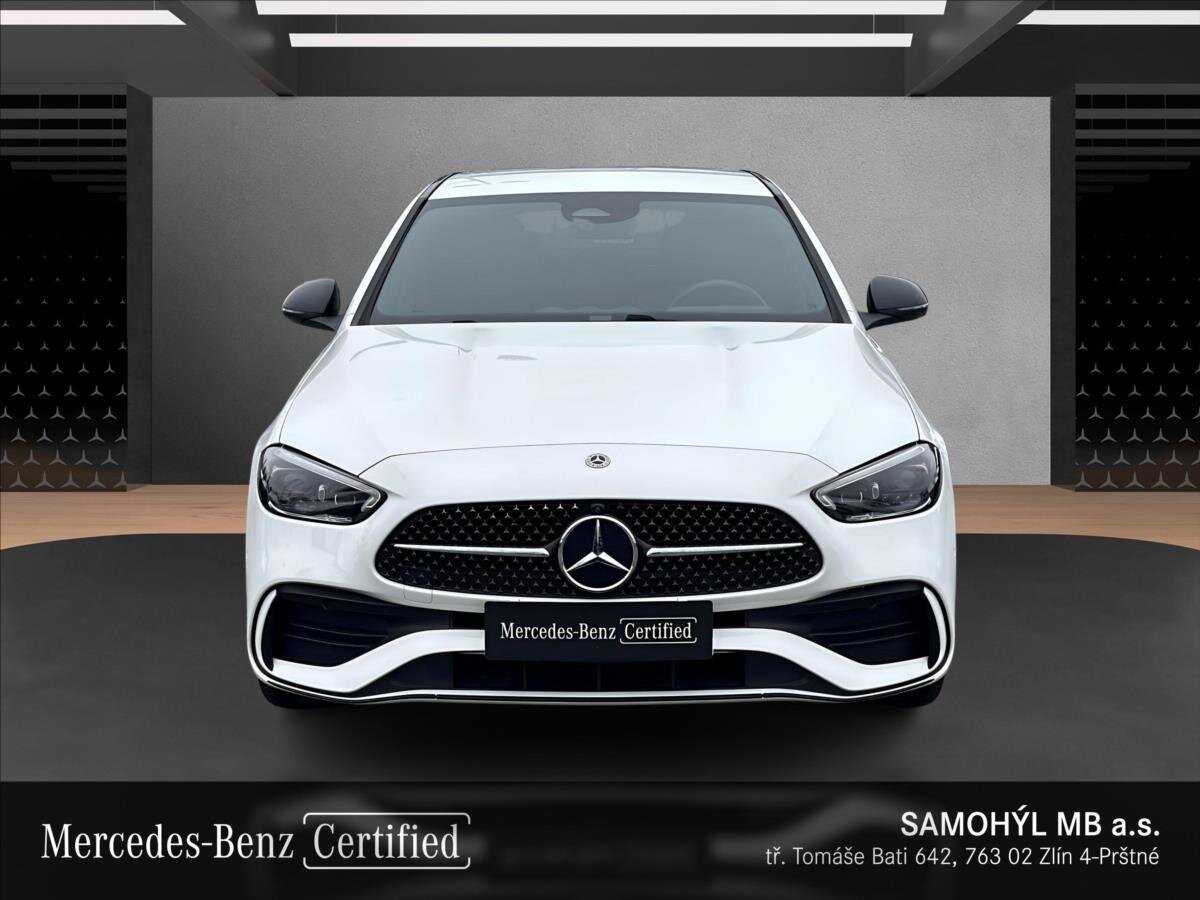 Mercedes-Benz Třídy C Sedan 2,0 l 145 kw