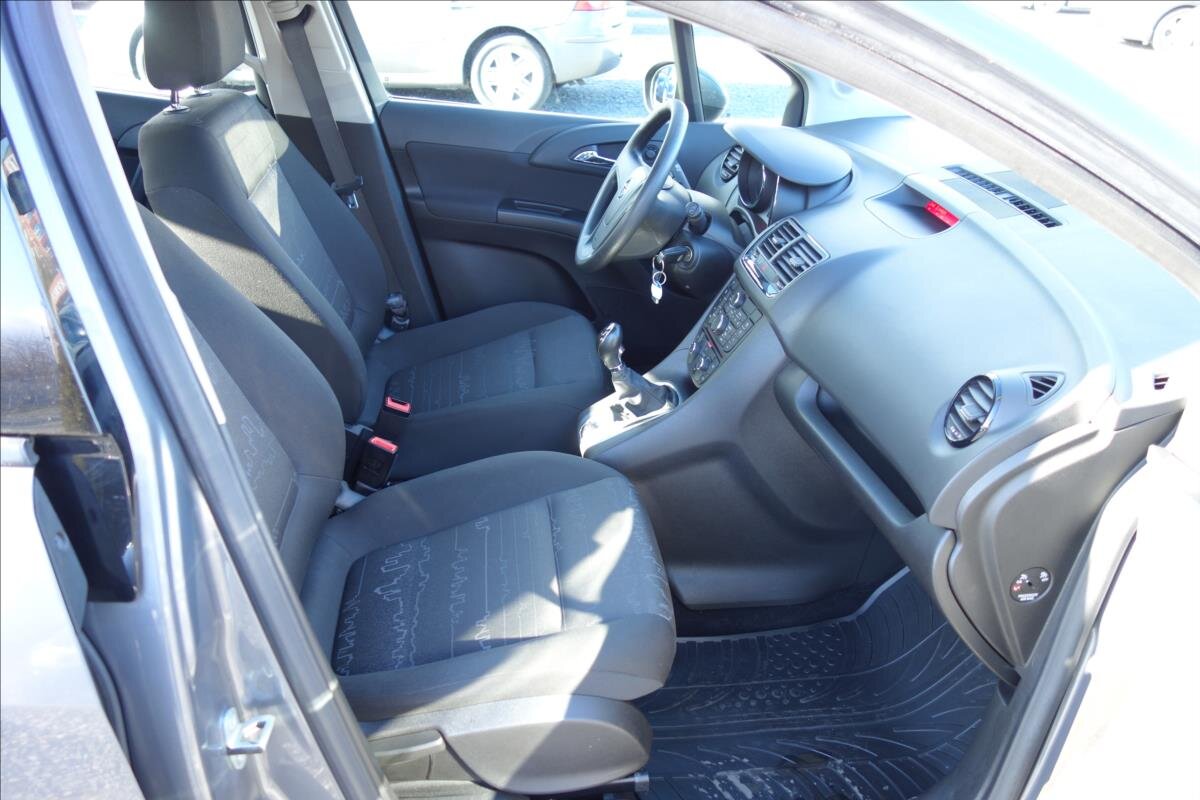 Opel Meriva MPV 1,4 l 74 kw