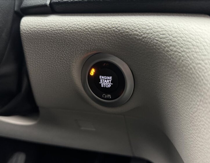 Chrysler Pacifica MPV 3,6 l 214 kw