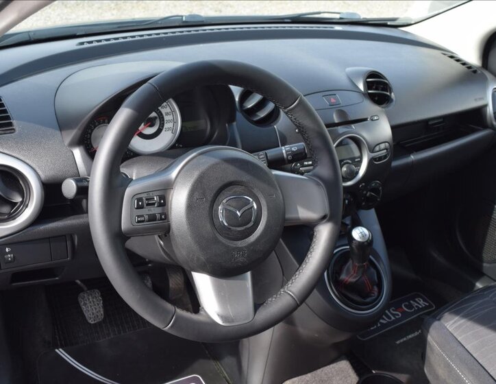 Mazda 2 Hatchback 1,3 l 55 kw