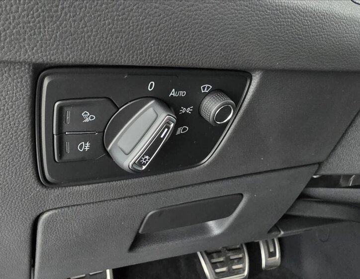 Volkswagen Arteon Kombi 2,0 l 147 kw