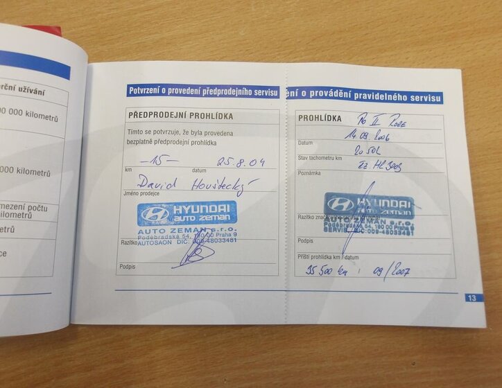 Hyundai Elantra Sedan 1,6 l 77 kw