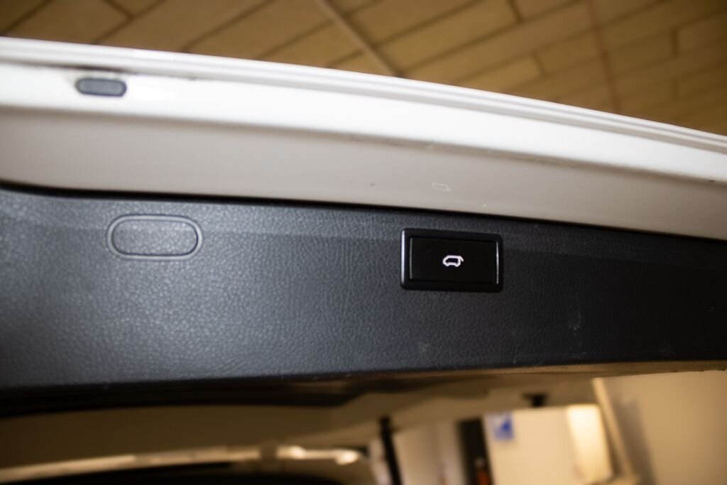 Volkswagen Ostatní VAN-Minibus 2,0 l 150 kw