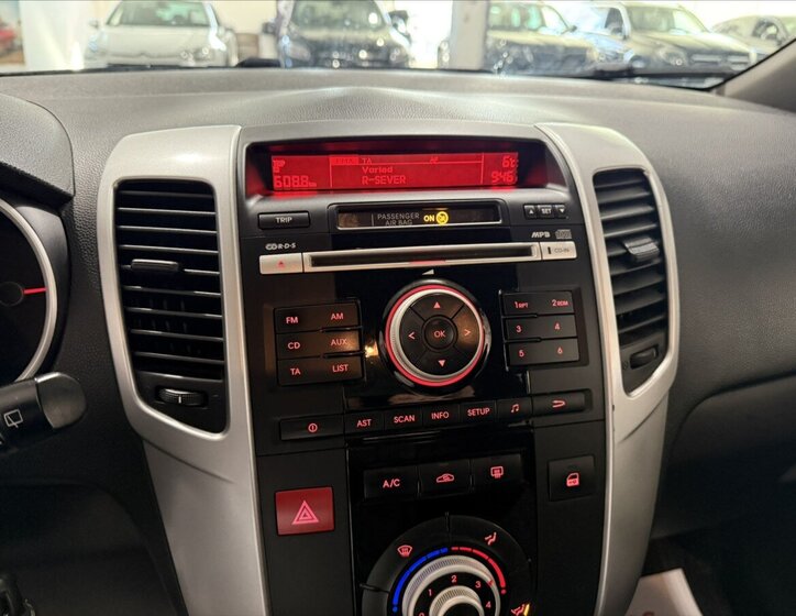 KIA Venga MPV 1,4 l 66 kw