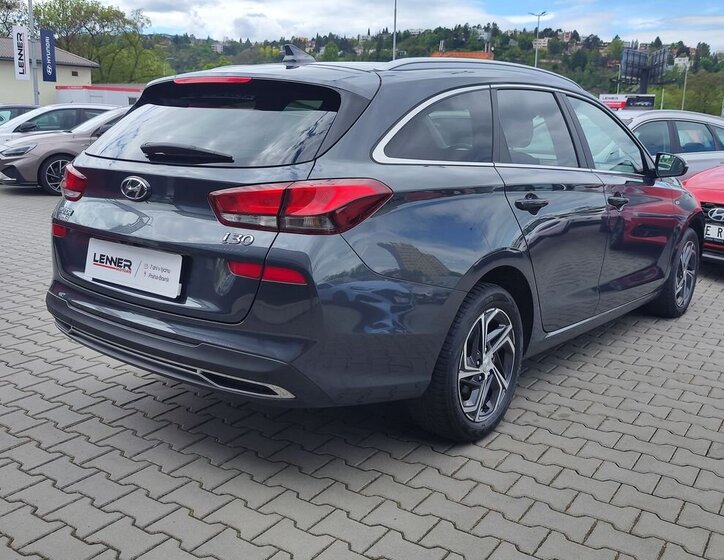 Hyundai i30 Kombi 1,5 l 117 kw