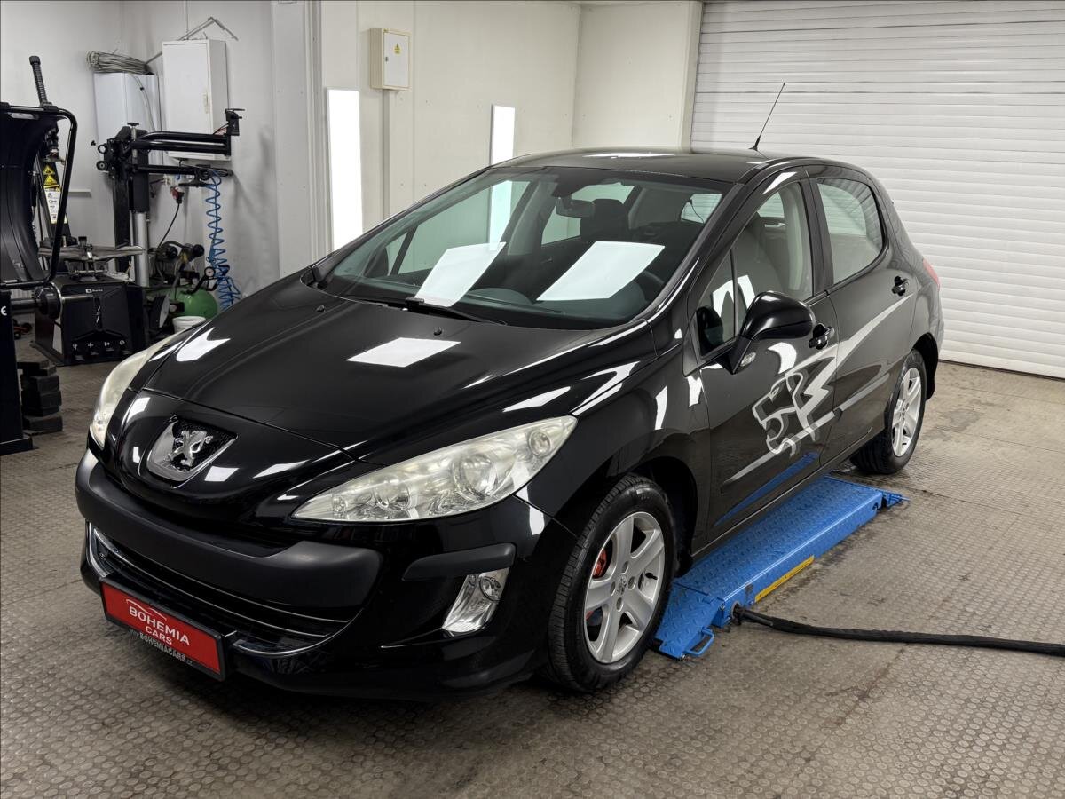 Peugeot 308 Hatchback 1,4 l 70 kw