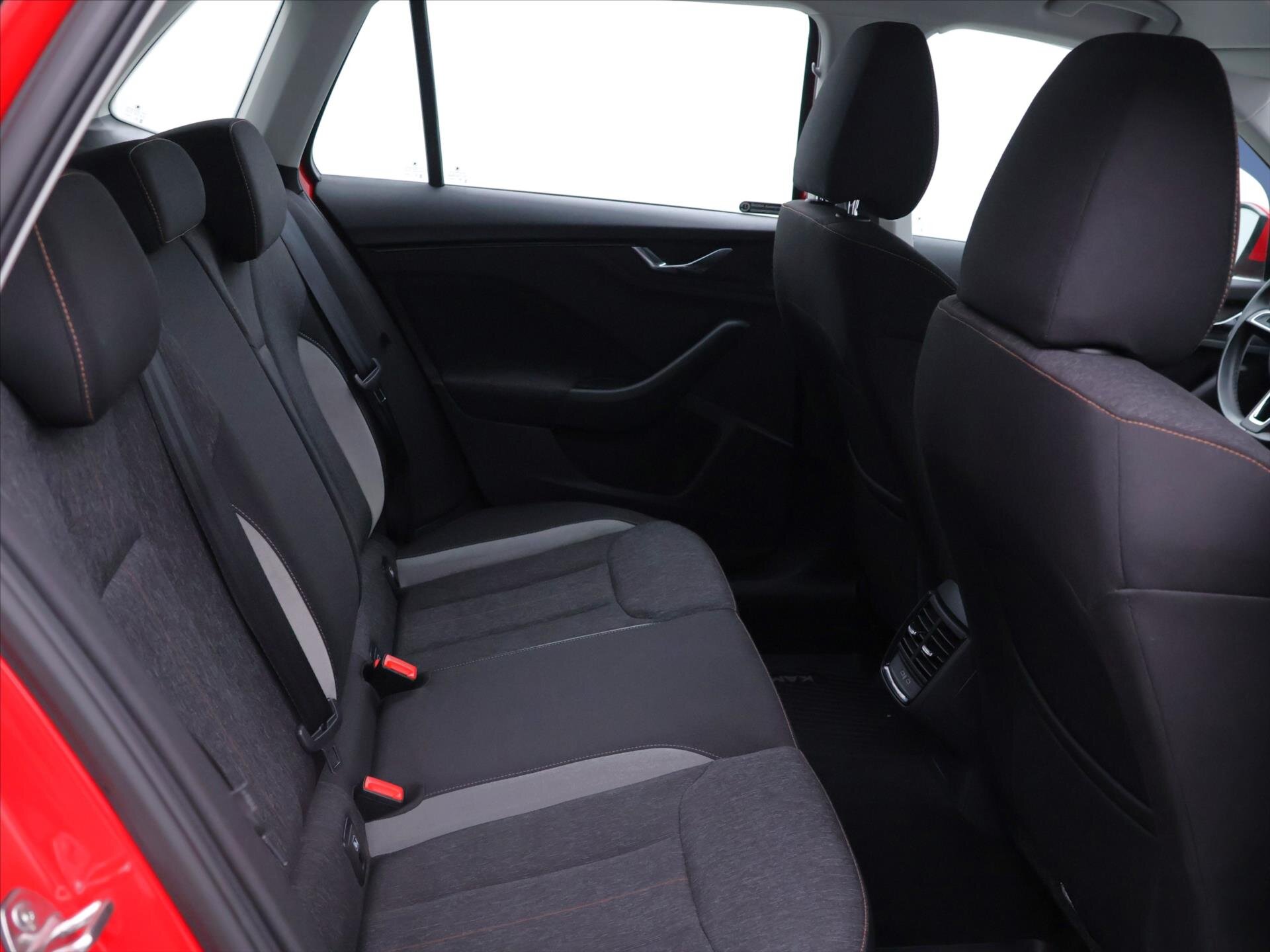 Škoda Kamiq SUV / Terénní 1,5 l 110 kw