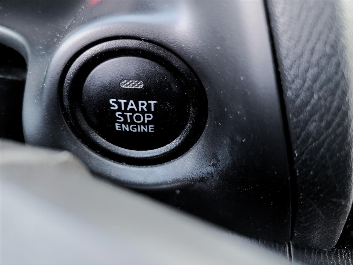 Mazda 3 Sedan / Limuzína 2,0 l 88 kw