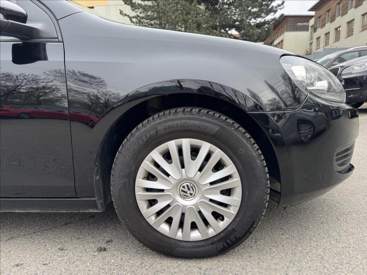 Volkswagen Golf Hatchback 1,6 l 77 kw