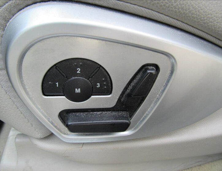 Mercedes-Benz Třídy M SUV / Terénní 3,0 l 165 kw