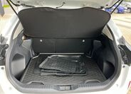 Toyota Yaris Cross 29