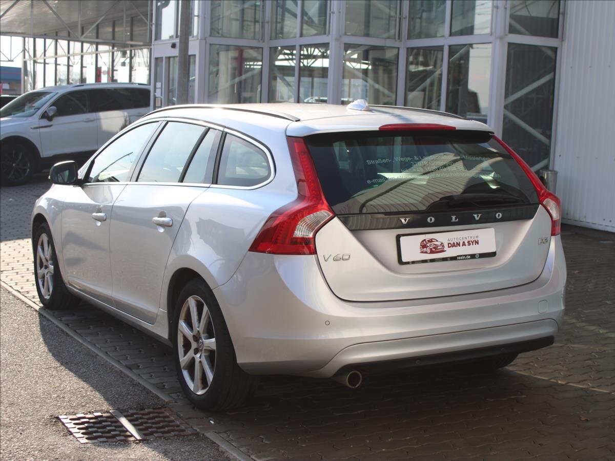 Volvo V60 Kombi 2,0 l 110 kw