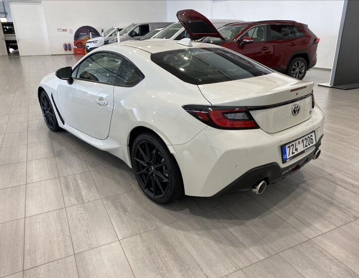 Toyota GR86 2