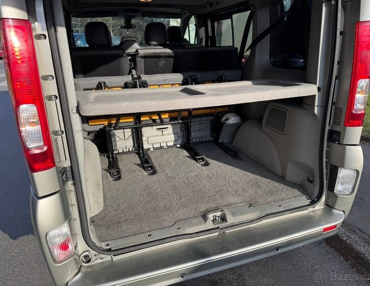 Renault Trafic VAN / Minibus 0,0 84 kw