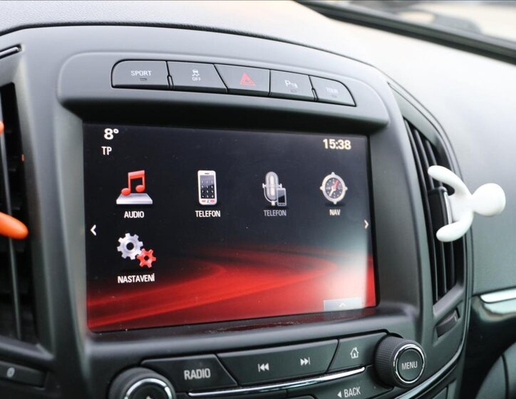 Opel Insignia Kombi 2,0 l 143 kw