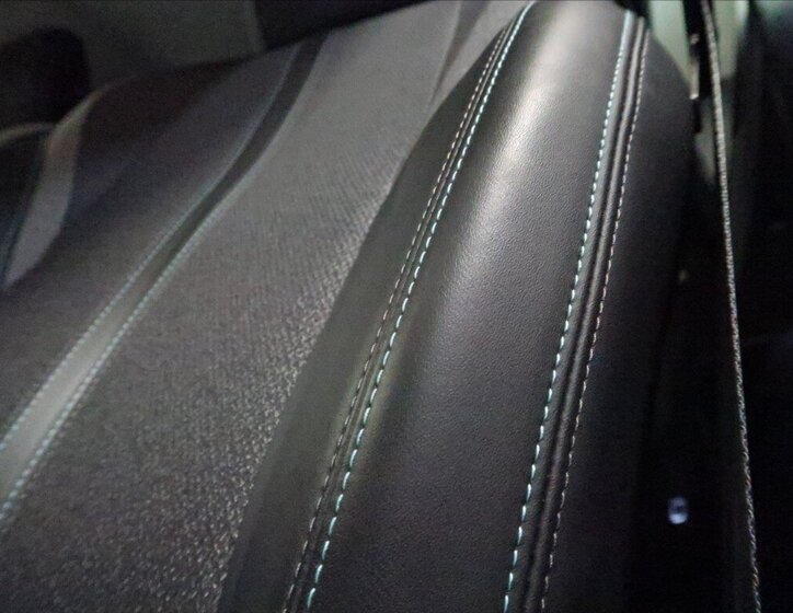 Peugeot 308 Kombi 1,5 l 96 kw