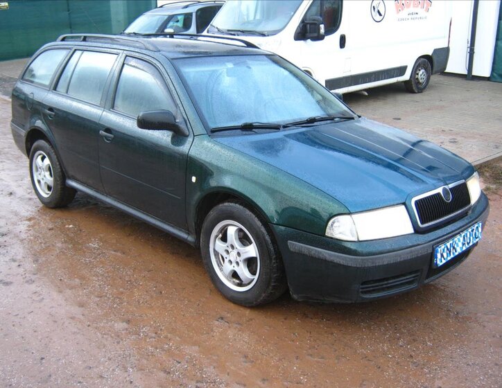 Škoda Octavia 8