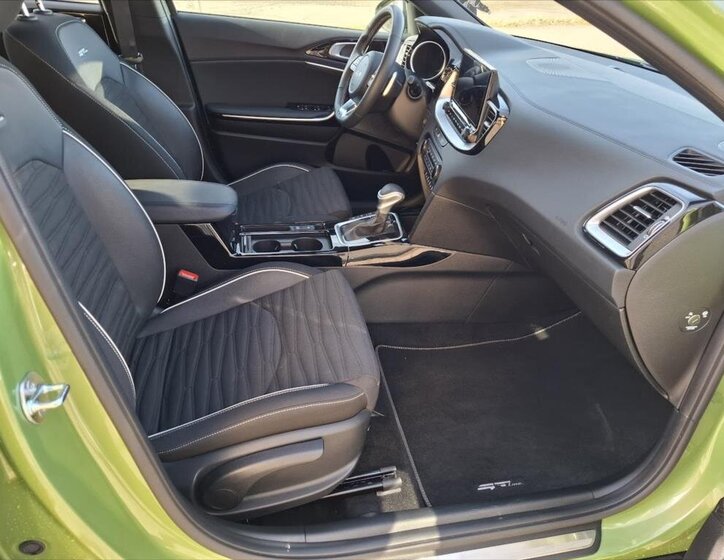 KIA XCeed Hatchback 1,5 l 103 kw