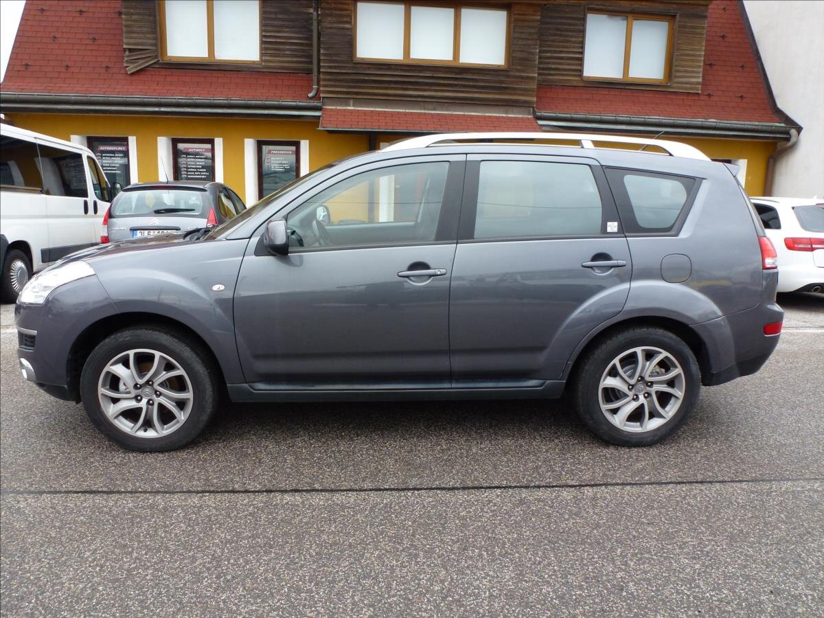 Citroën C-Crosser SUV / Terénní 2,2 l 115 kw
