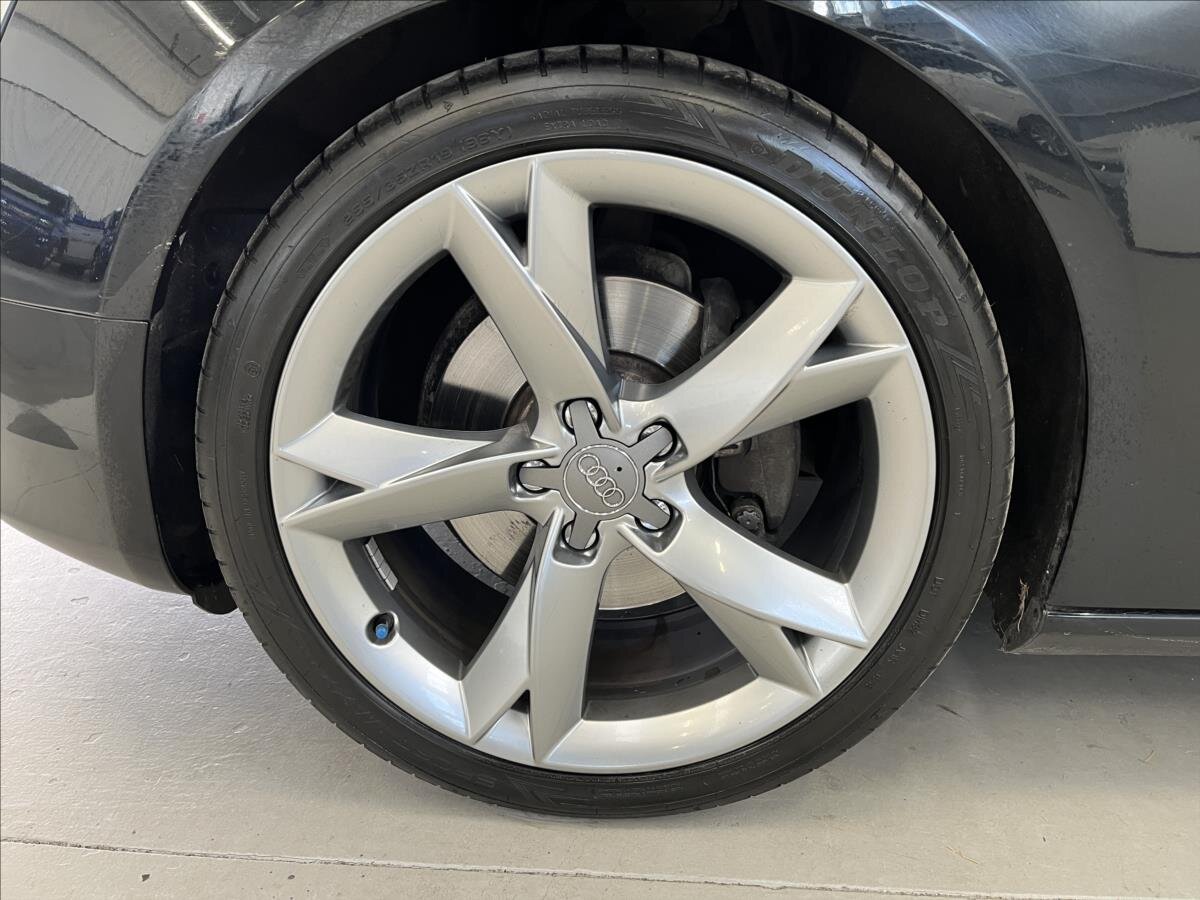 Audi A5 Kupé 3,0 l 176 kw