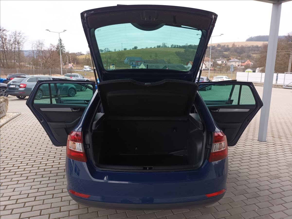 Škoda Rapid Hatchback 999,0 81 kw