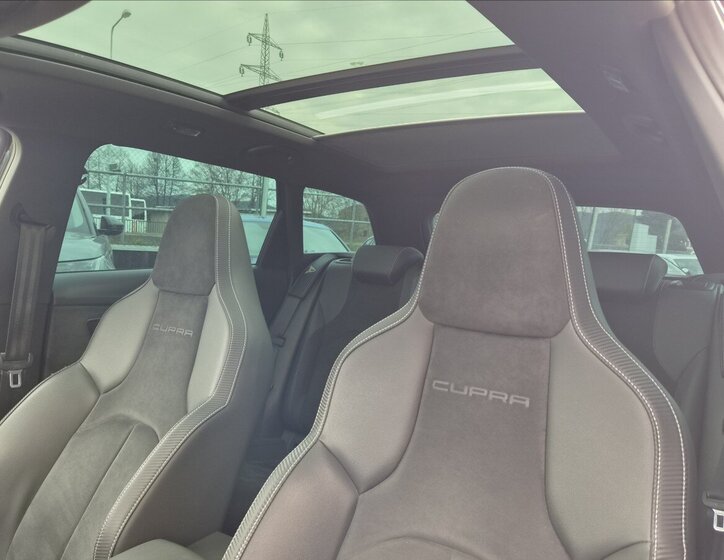 Seat Leon Kombi 2,0 l 221 kw