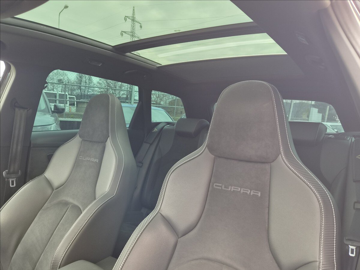 Seat Leon Kombi 2,0 l 221 kw