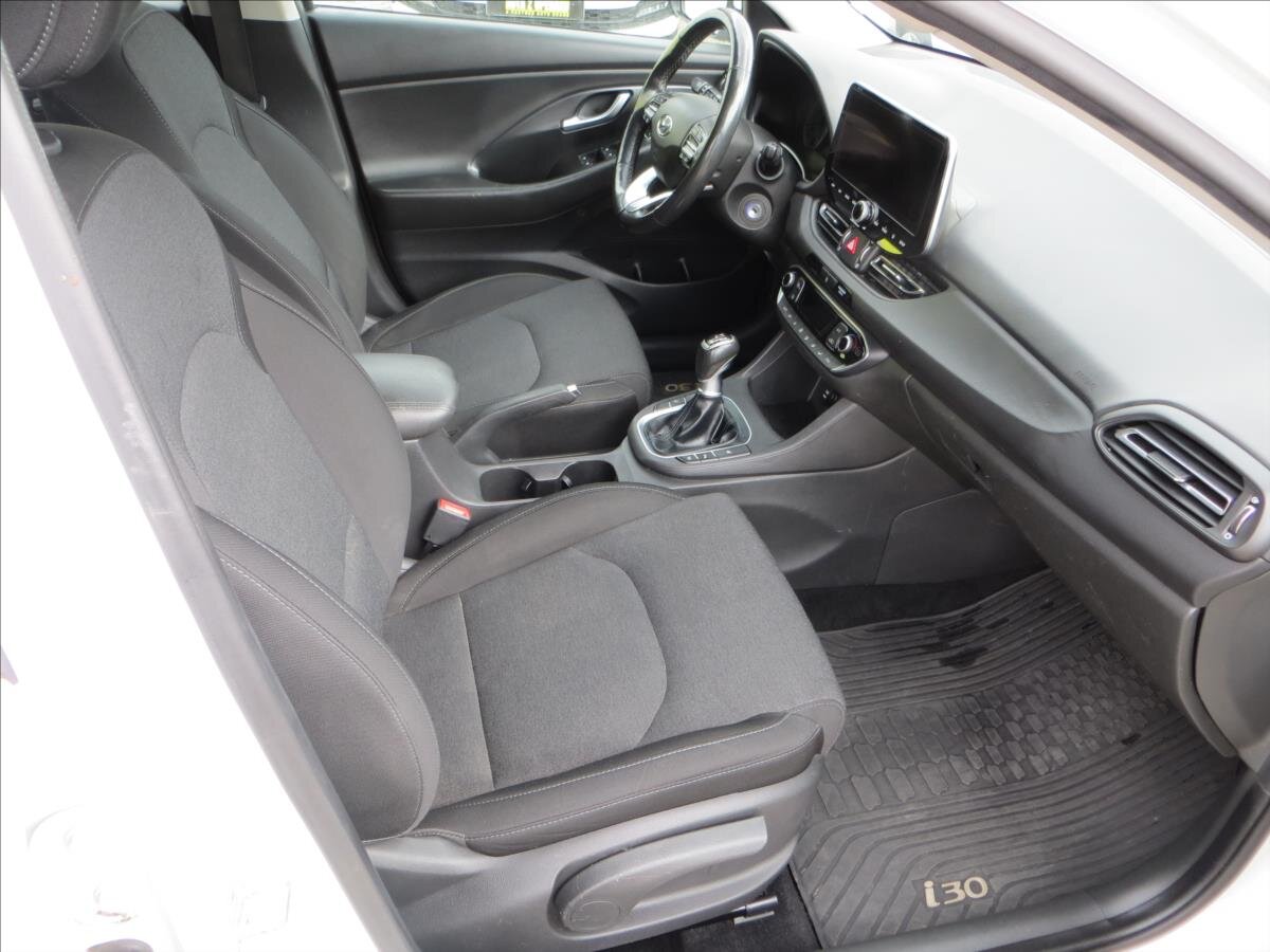 Hyundai i30 Kombi 998,0 88 kw