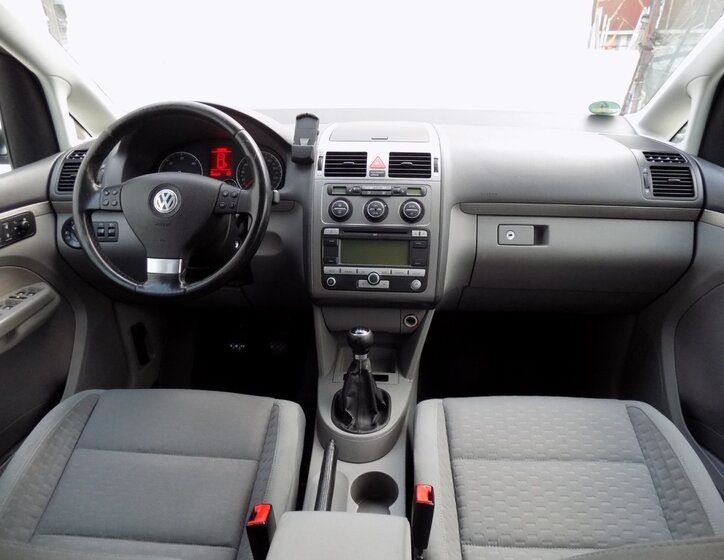 Volkswagen Touran Ostatní 2,0 l 103 kw