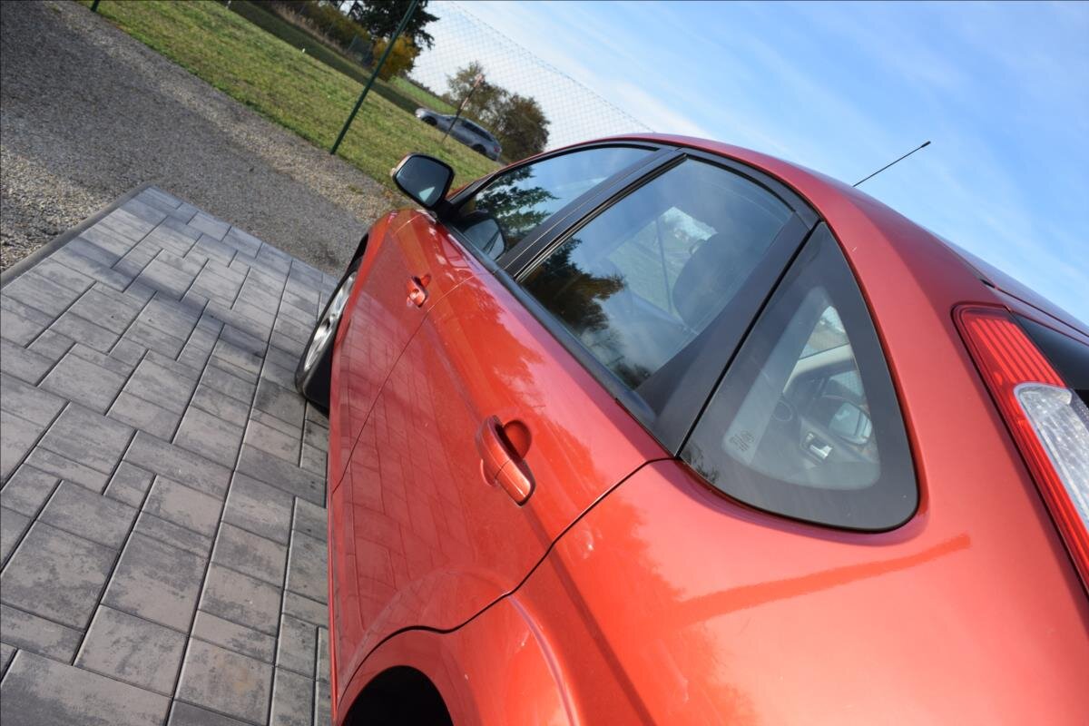 Ford Focus Hatchback 1,6 l 74 kw