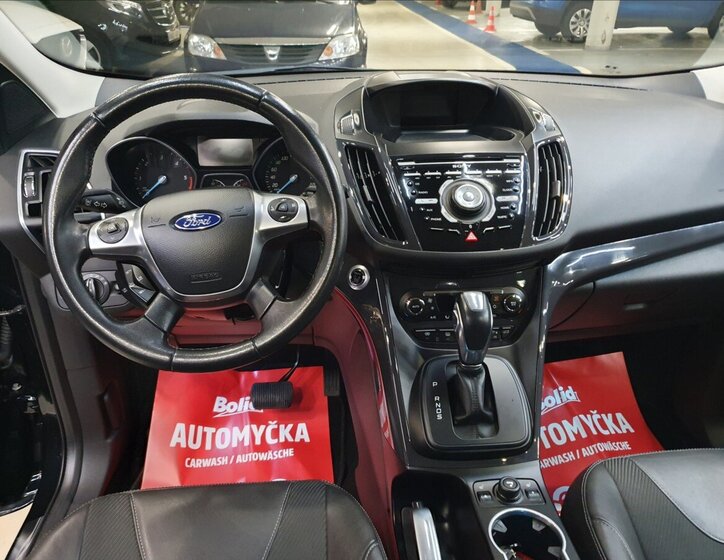 Ford Kuga 12