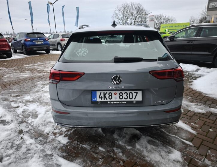 Volkswagen Golf Kombi 1,5 l 96 kw