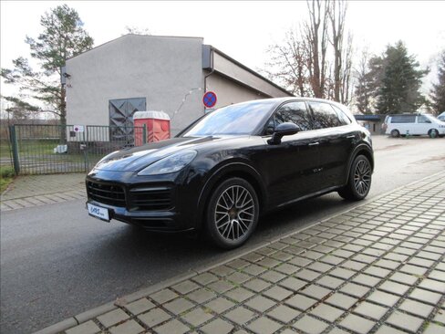 Porsche Cayenne Kombi 2,9 l 324 kw