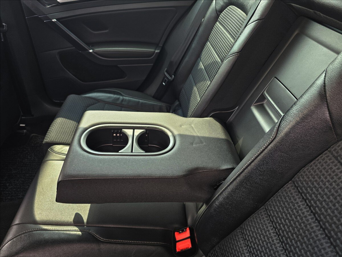 Volkswagen Golf Kombi 1,4 l 110 kw