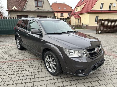 Fiat Freemont SUV / Terénní 2,0 l 125 kw