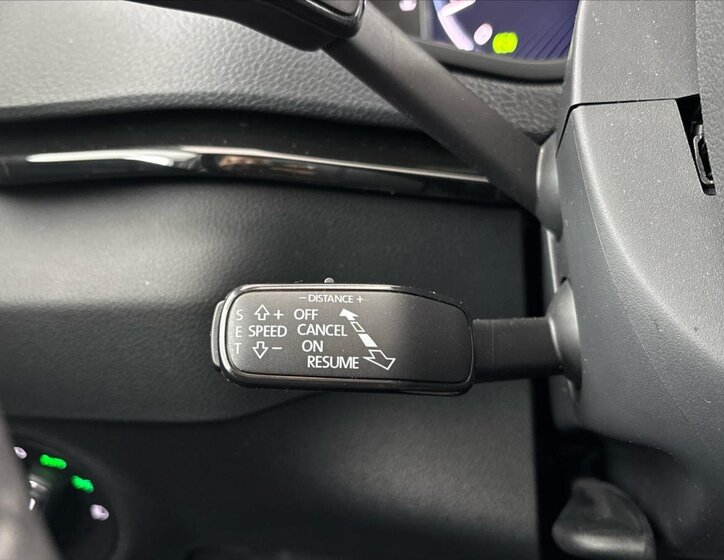 Škoda Karoq SUV / Terénní 1,5 l 110 kw