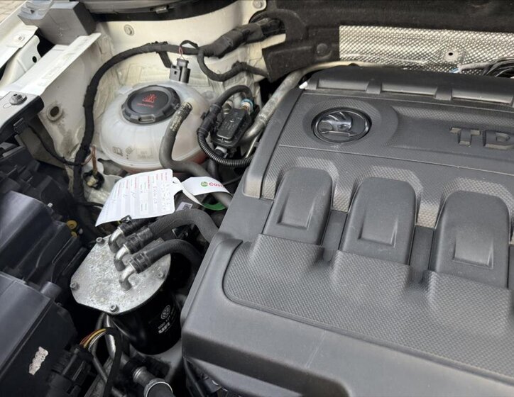 Škoda Karoq SUV / Terénní 1,6 l 85 kw