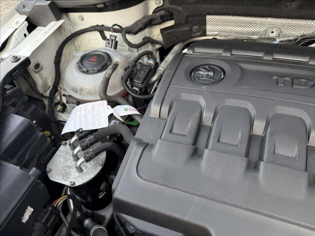 Škoda Karoq SUV / Terénní 1,6 l 85 kw