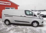 Ford Transit Custom 8
