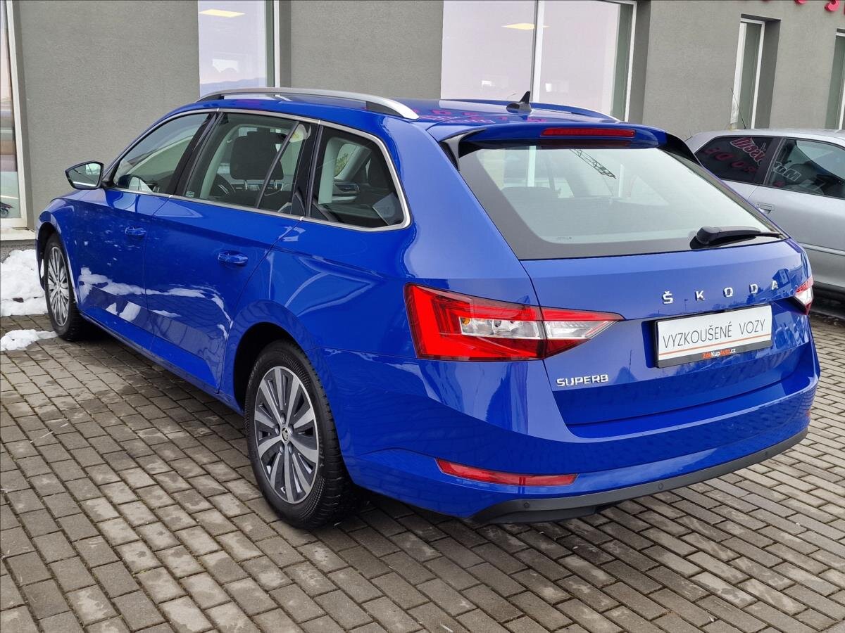 Škoda Superb Kombi 1,5 l 110 kw