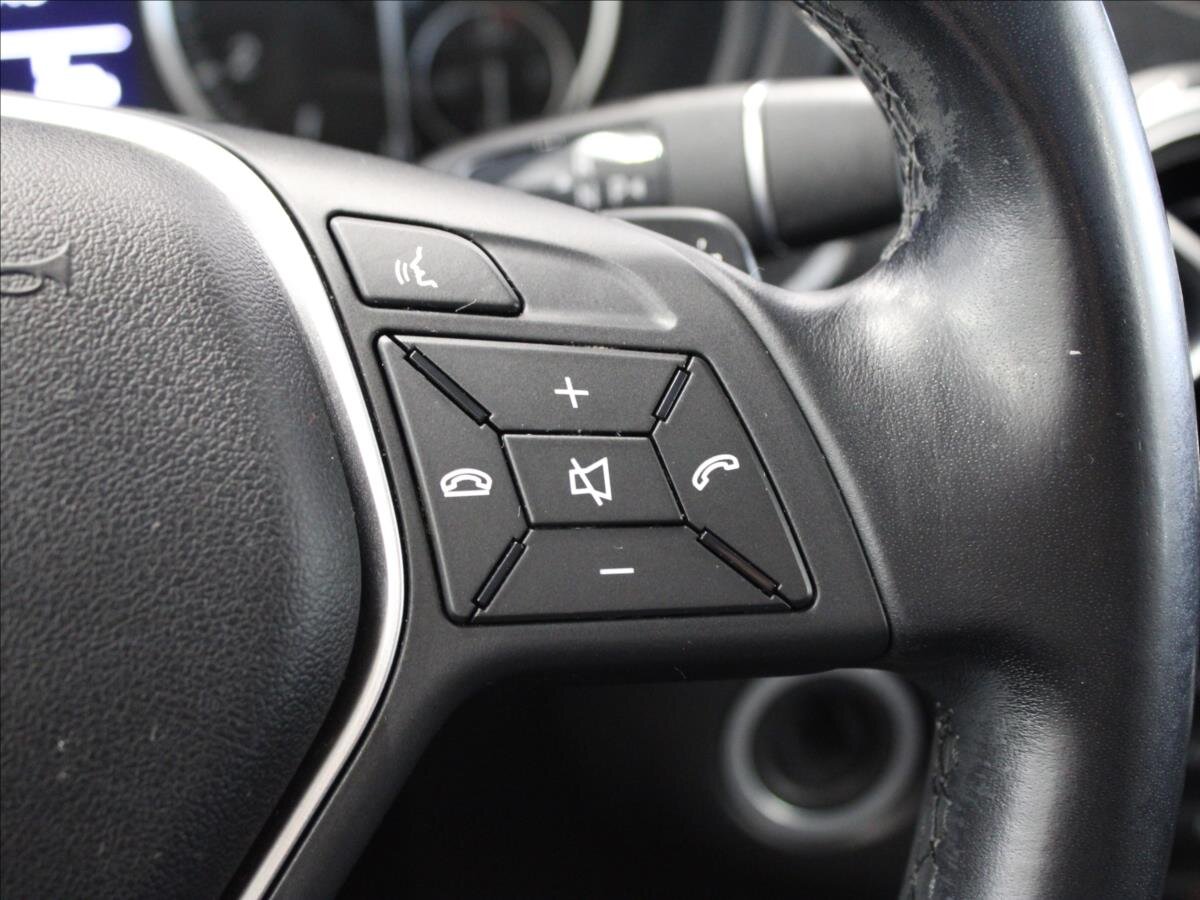 Mercedes-Benz Třídy B Kombi 1,6 l 90 kw