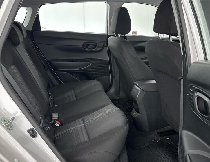 Hyundai i20 Hatchback 1,2 l 61 kw