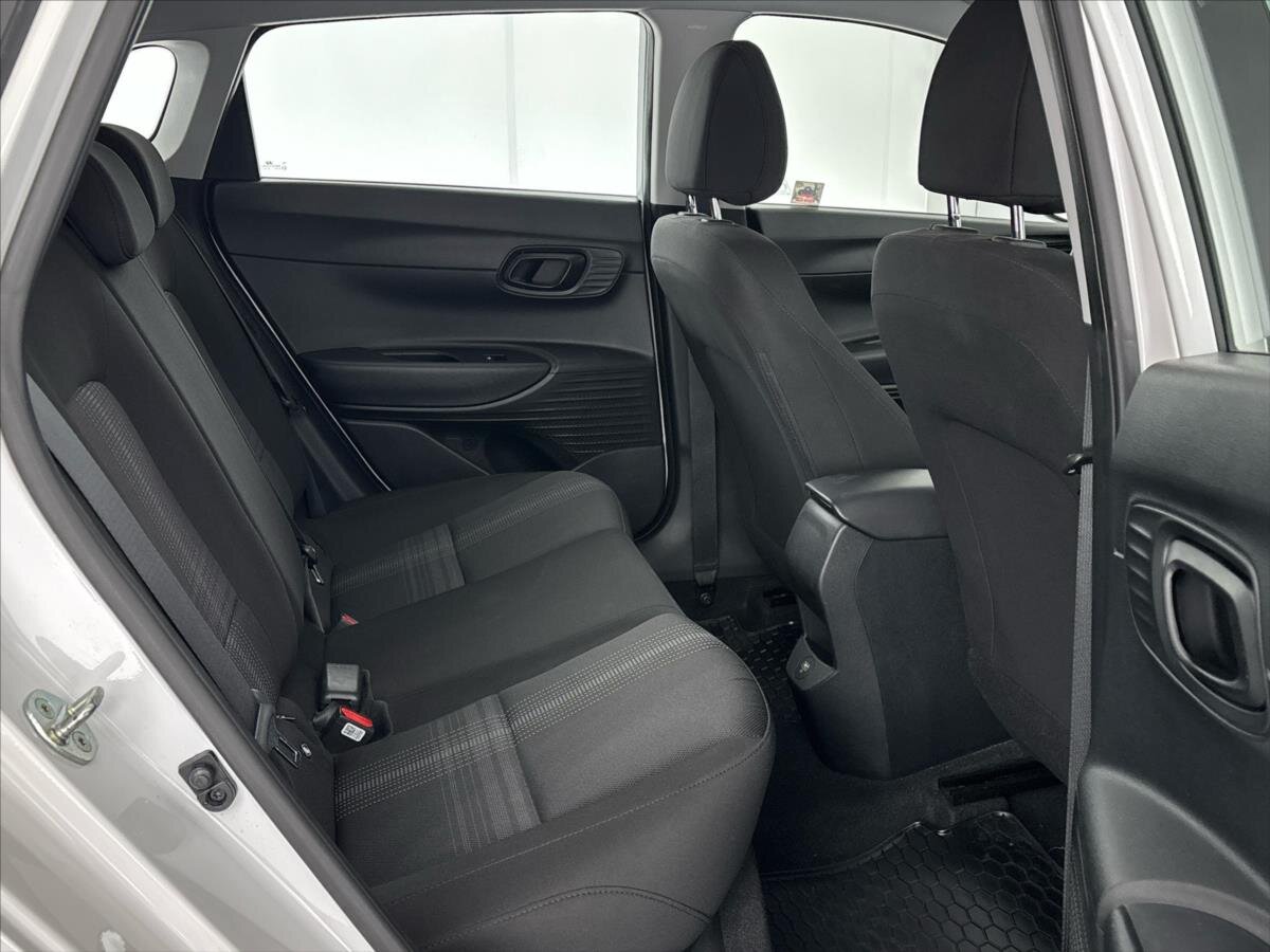 Hyundai i20 Hatchback 1,2 l 61 kw