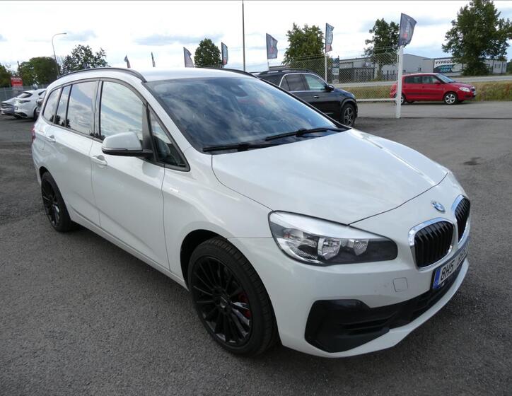 BMW Řada 2 1